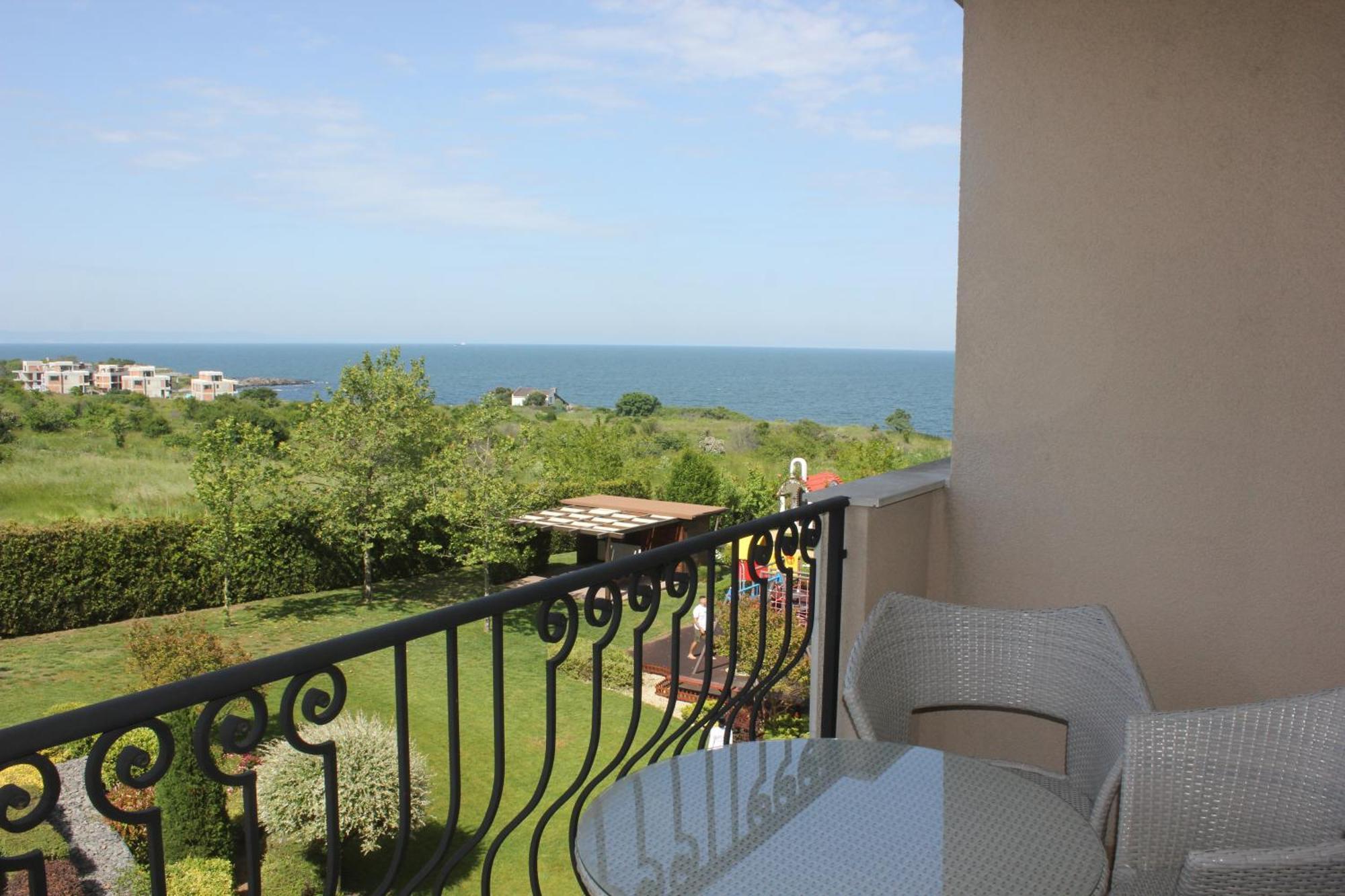 Atia Resort Tsjernomorets Rom bilde